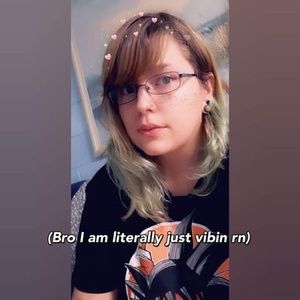 Meet your Posher, Crystal